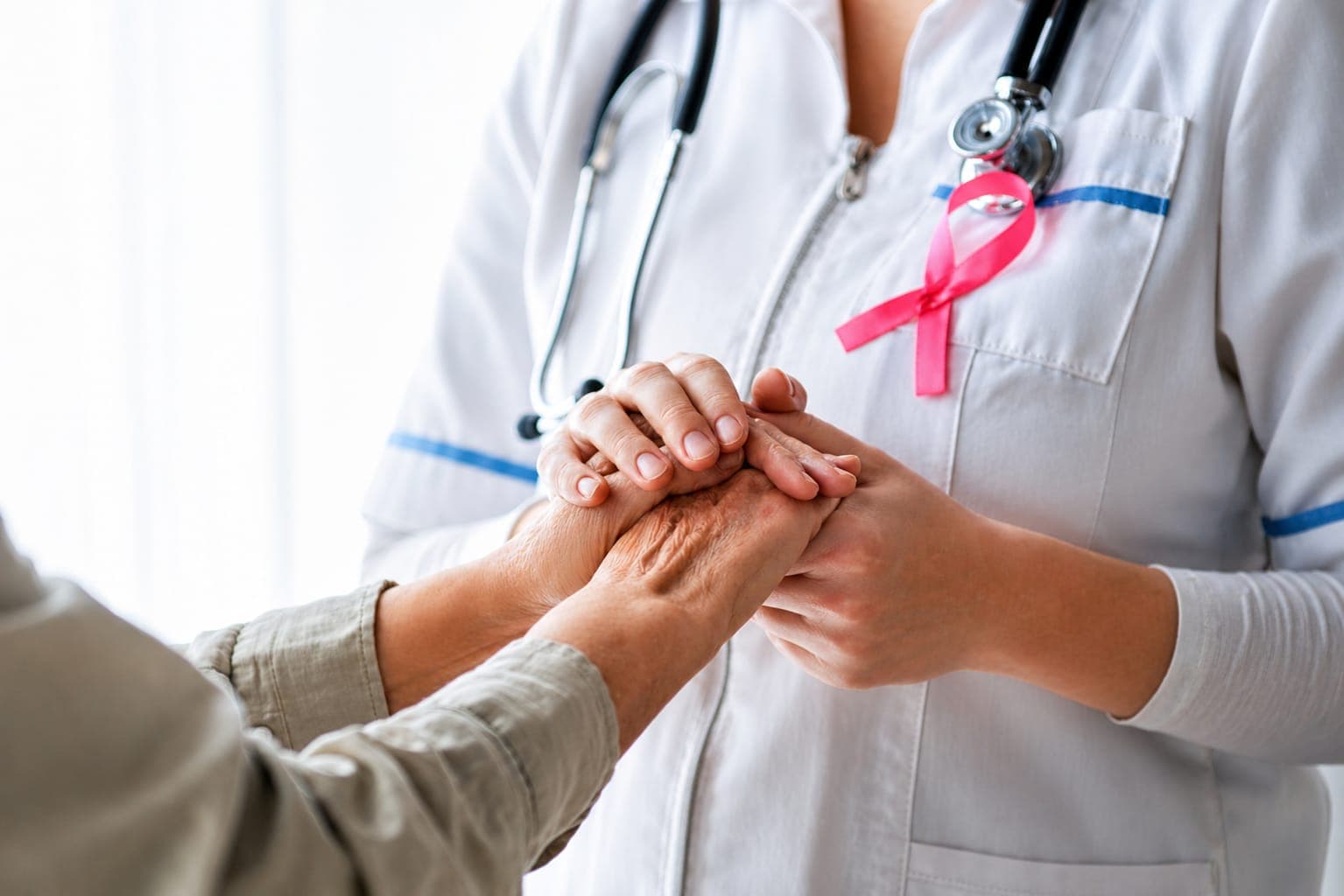 Laboratory research setting relevant to oncology drug supply